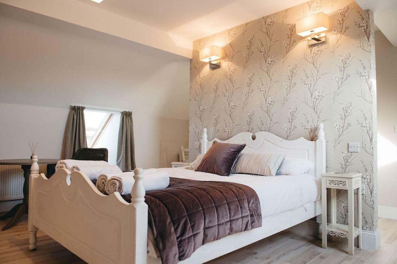 Hill House Apartment Maghera  エクステリア 写真