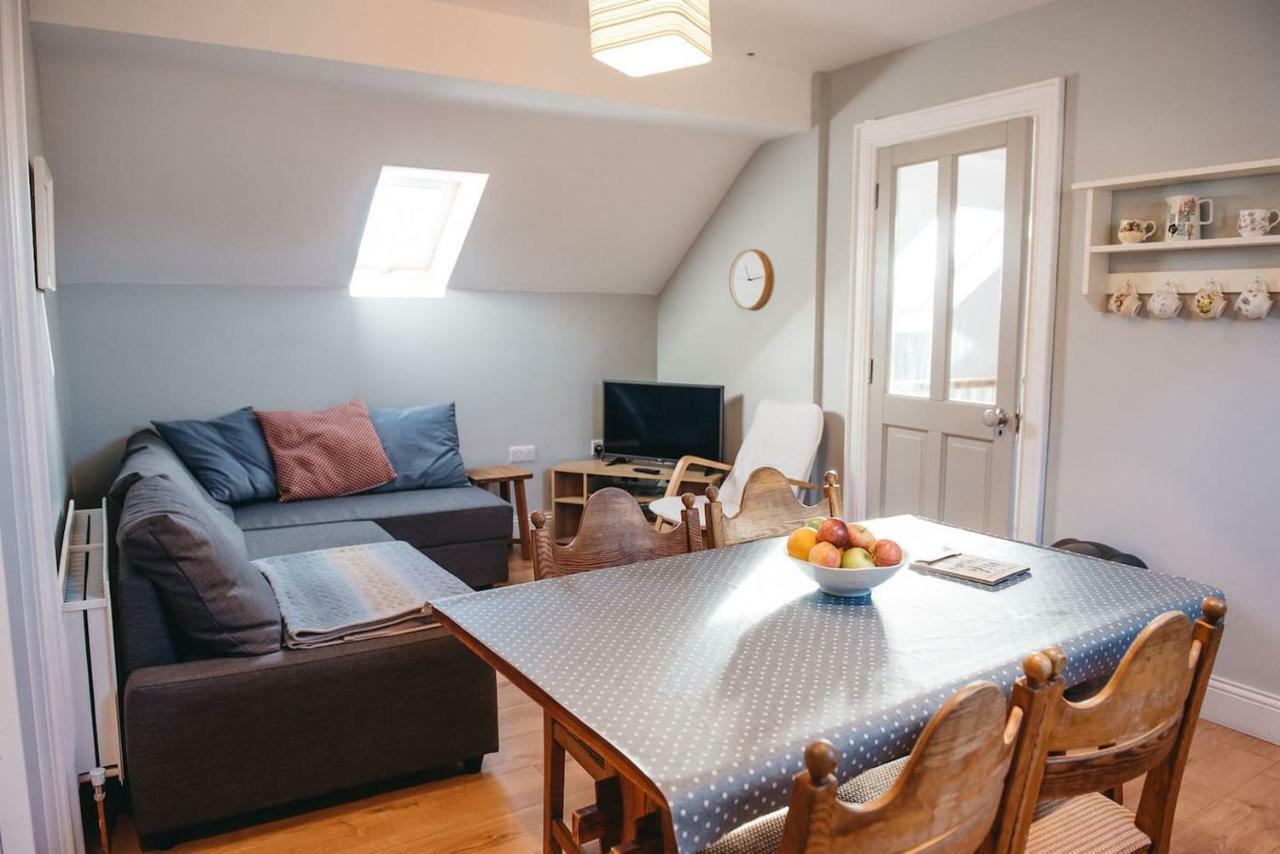 Hill House Apartment Maghera  エクステリア 写真