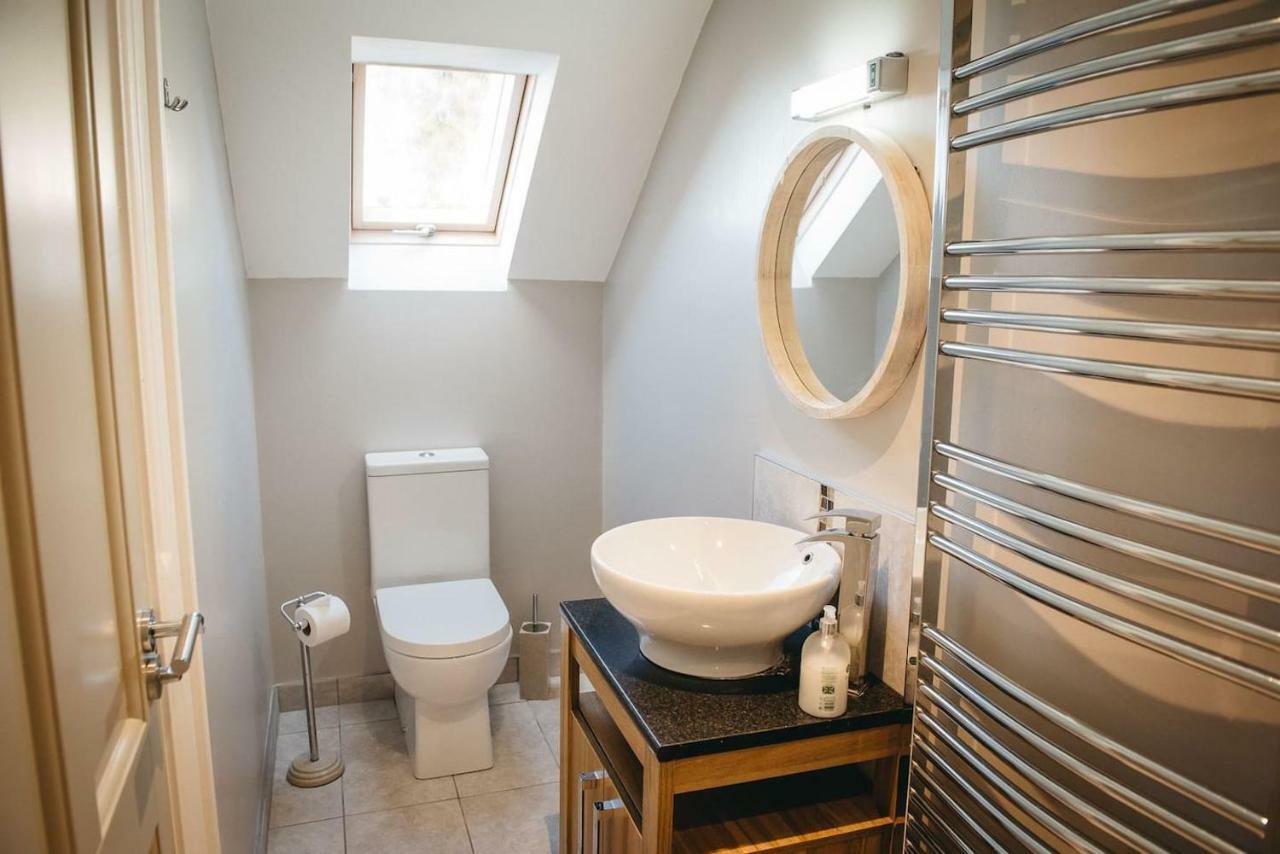 Hill House Apartment Maghera  エクステリア 写真